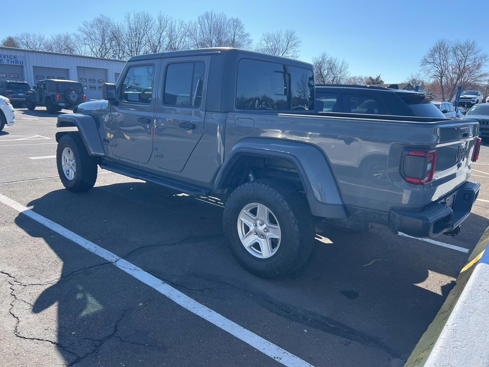 2021 Sting-Gray Clearcoat Jeep Gladiator Sport 4X4 Truck
