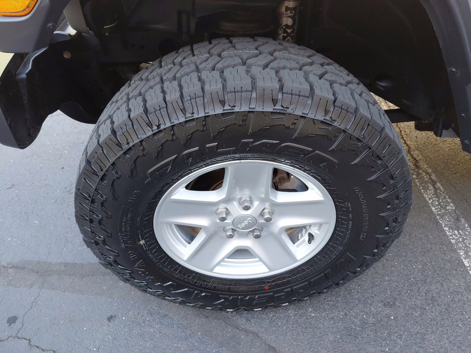 2021 Sting-Gray Clearcoat Jeep Gladiator Sport 4X4 Truck