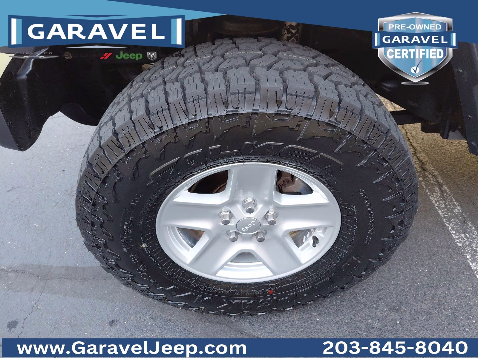 2021 Sting-Gray Clearcoat Jeep Gladiator Sport 4X4 Truck