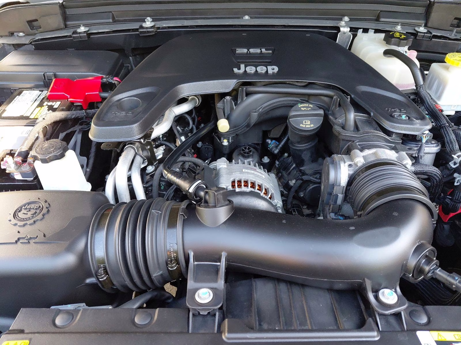 2021 Sting-Gray Clearcoat Jeep Gladiator Sport 4X4 Truck