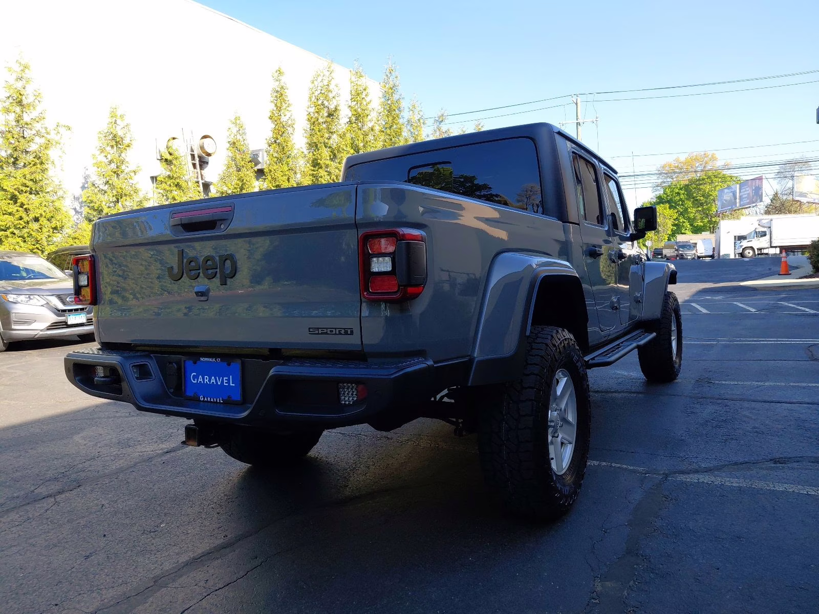 2021 Sting-Gray Clearcoat Jeep Gladiator Sport 4X4 Truck