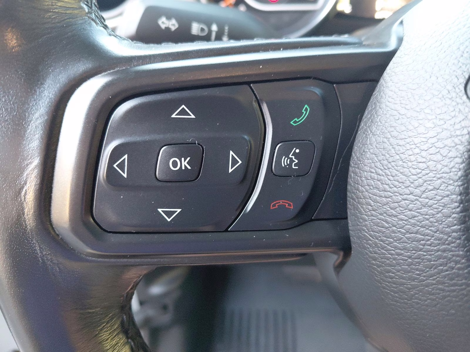 2021 Sting-Gray Clearcoat Jeep Gladiator Sport 4X4 Truck