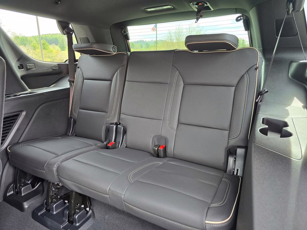 2026 Onyx Black GMC Yukon Elevation 4X4 SUV