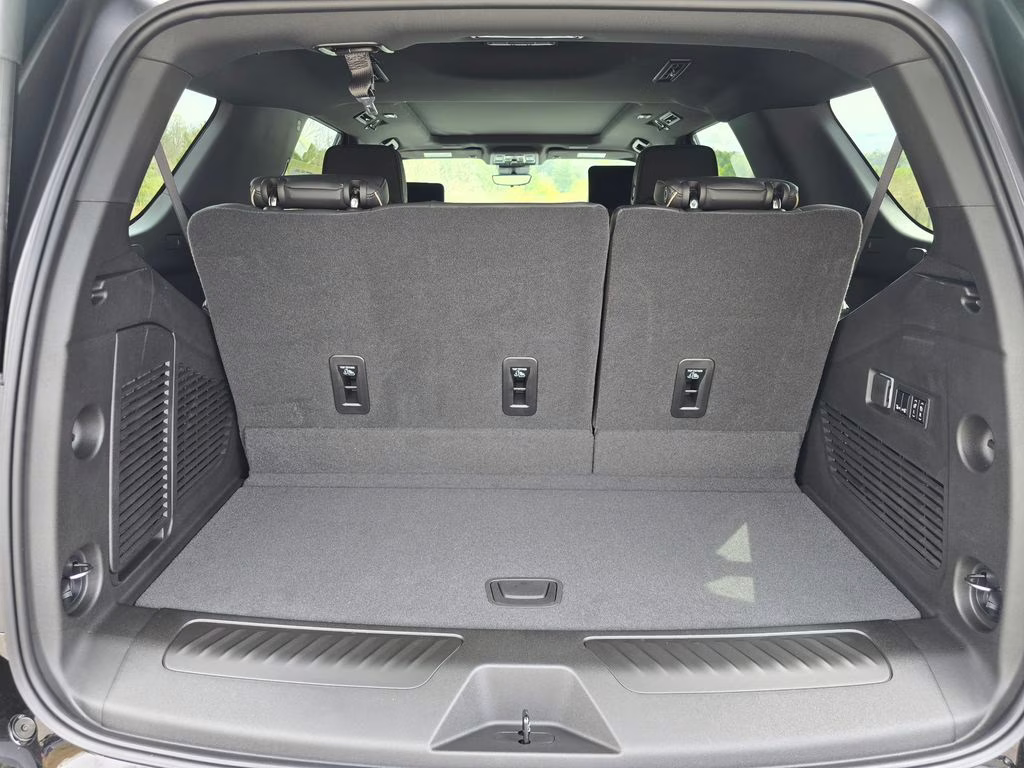 2026 Onyx Black GMC Yukon Elevation 4X4 SUV