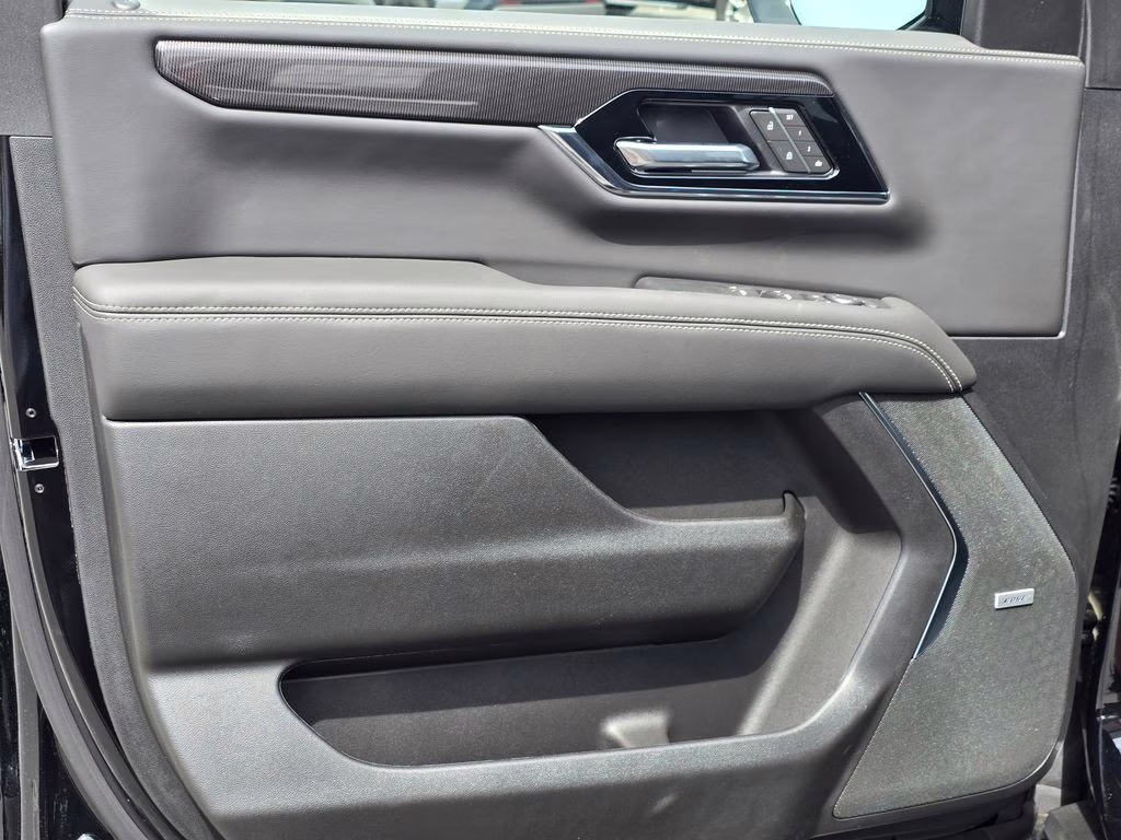 2026 Onyx Black GMC Yukon Elevation 4X4 SUV