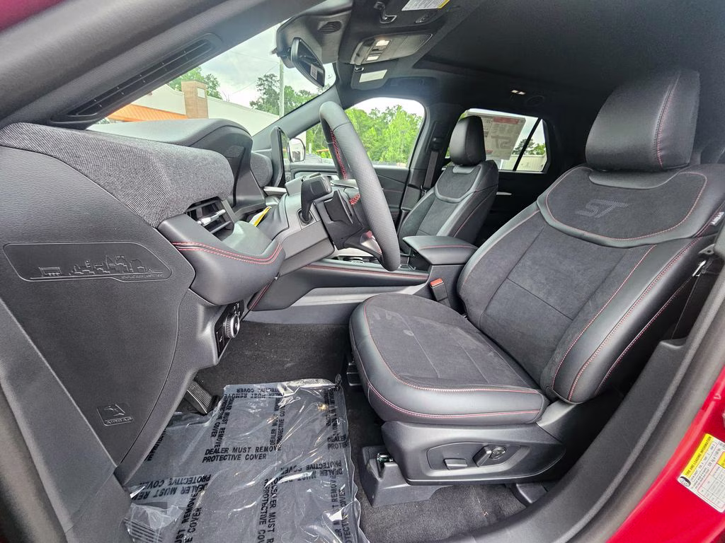 2026 Rapid Red Metallic Tinted Clearcoat Ford Explorer ST 4X4 SUV
