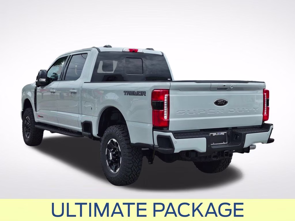 2026 Avalanche Ford Super Duty F-350 SRW Lariat 4X4 Truck