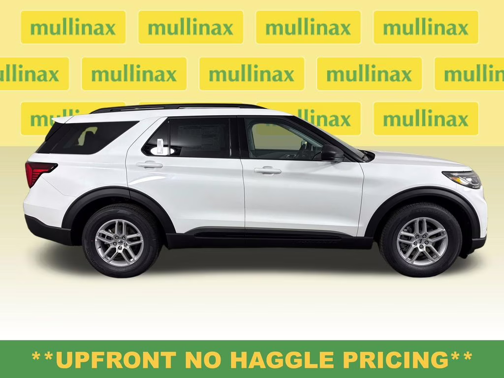2026 Star White Metallic Tri-Coat Ford Explorer Active RWD SUV