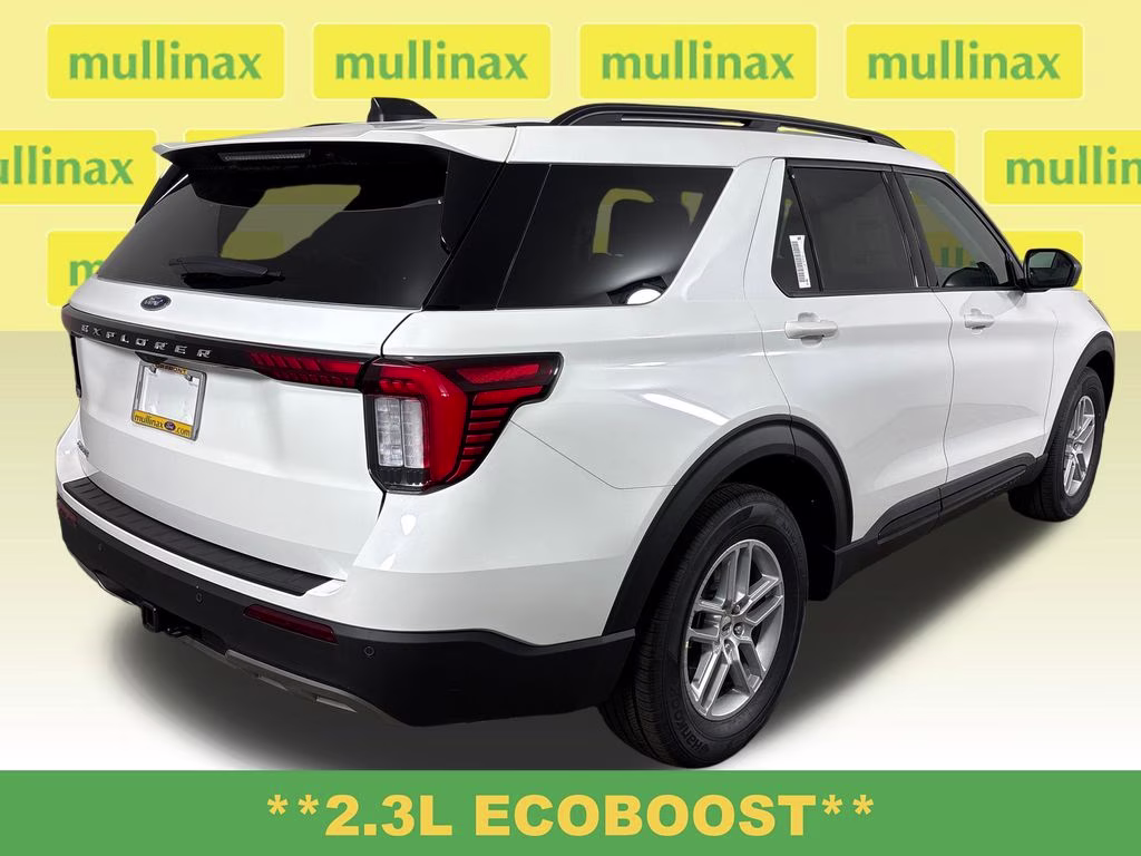 2026 Star White Metallic Tri-Coat Ford Explorer Active RWD SUV