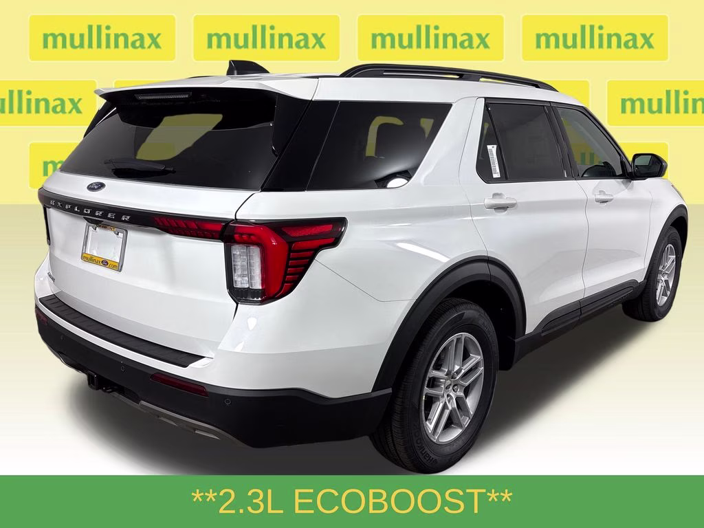 2026 Star White Metallic Tri-Coat Ford Explorer Active RWD SUV