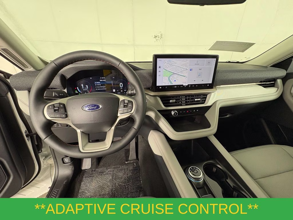 2026 Star White Metallic Tri-Coat Ford Explorer Active RWD SUV