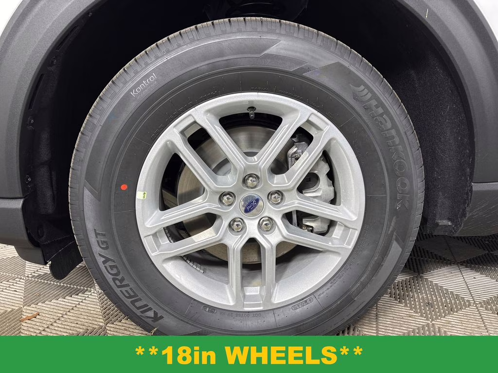 2026 Star White Metallic Tri-Coat Ford Explorer Active RWD SUV