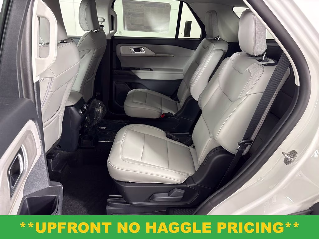 2026 Star White Metallic Tri-Coat Ford Explorer Active RWD SUV