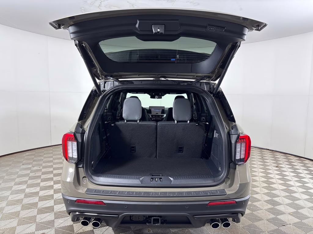 2026 Gray Ford Explorer ST 4X4 SUV