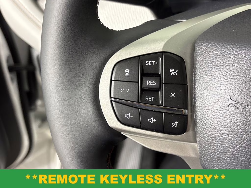 2026 Star White Metallic Tri-Coat Ford Explorer Active RWD SUV