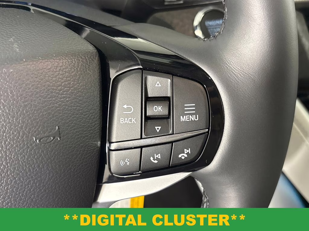 2026 White Ford Explorer Platinum 4X4 SUV