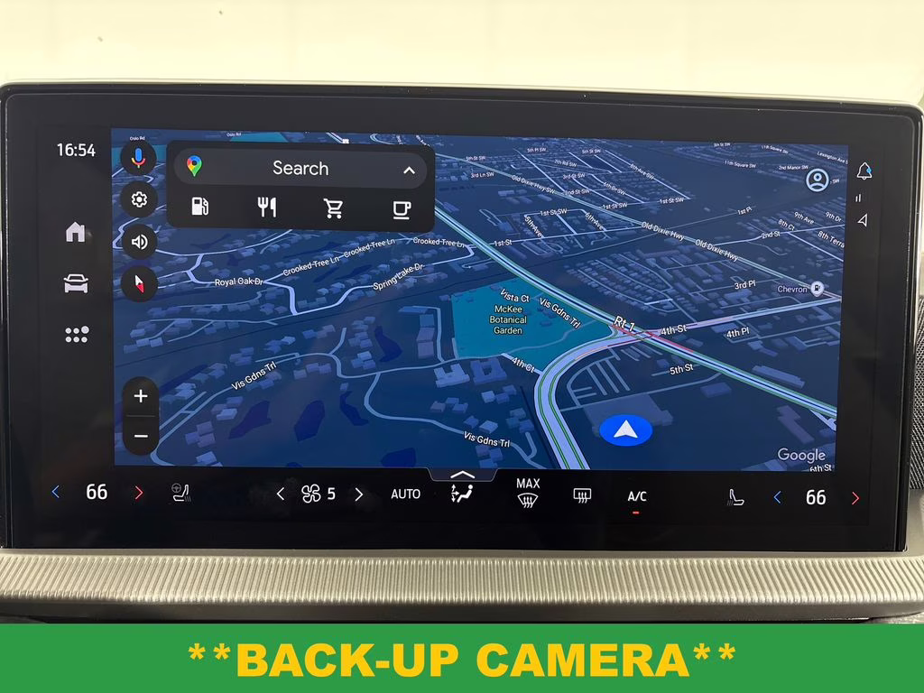 2026 White Ford Explorer Platinum 4X4 SUV