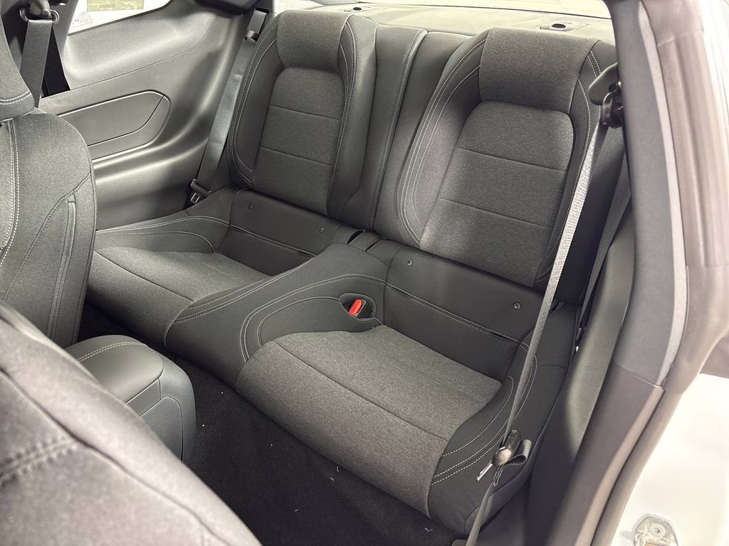 2026 Oxford White Ford Mustang GT RWD Coupe