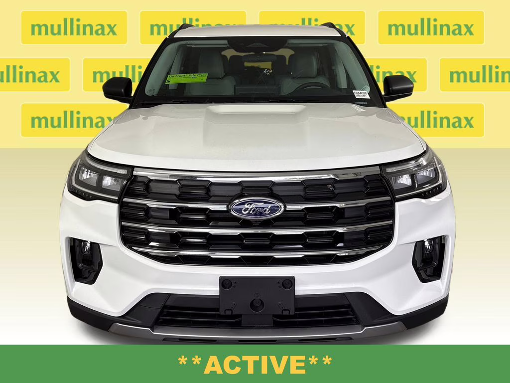 2026 Star White Metallic Tri-Coat Ford Explorer Active RWD SUV