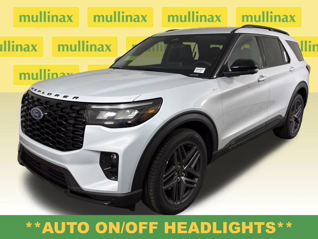 2026 Space White Metallic Ford Explorer ST-Line RWD SUV