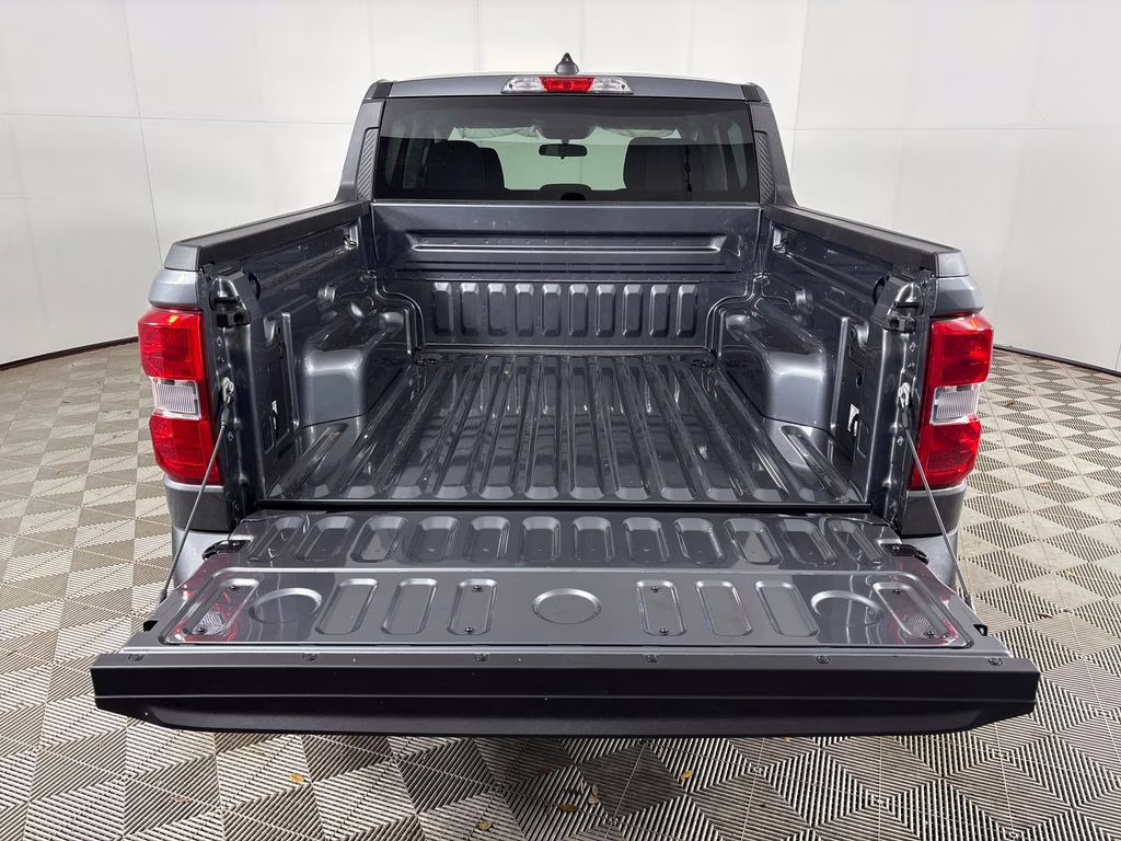 2026 Carbonized Gray Metallic Ford Maverick XLT FWD Truck