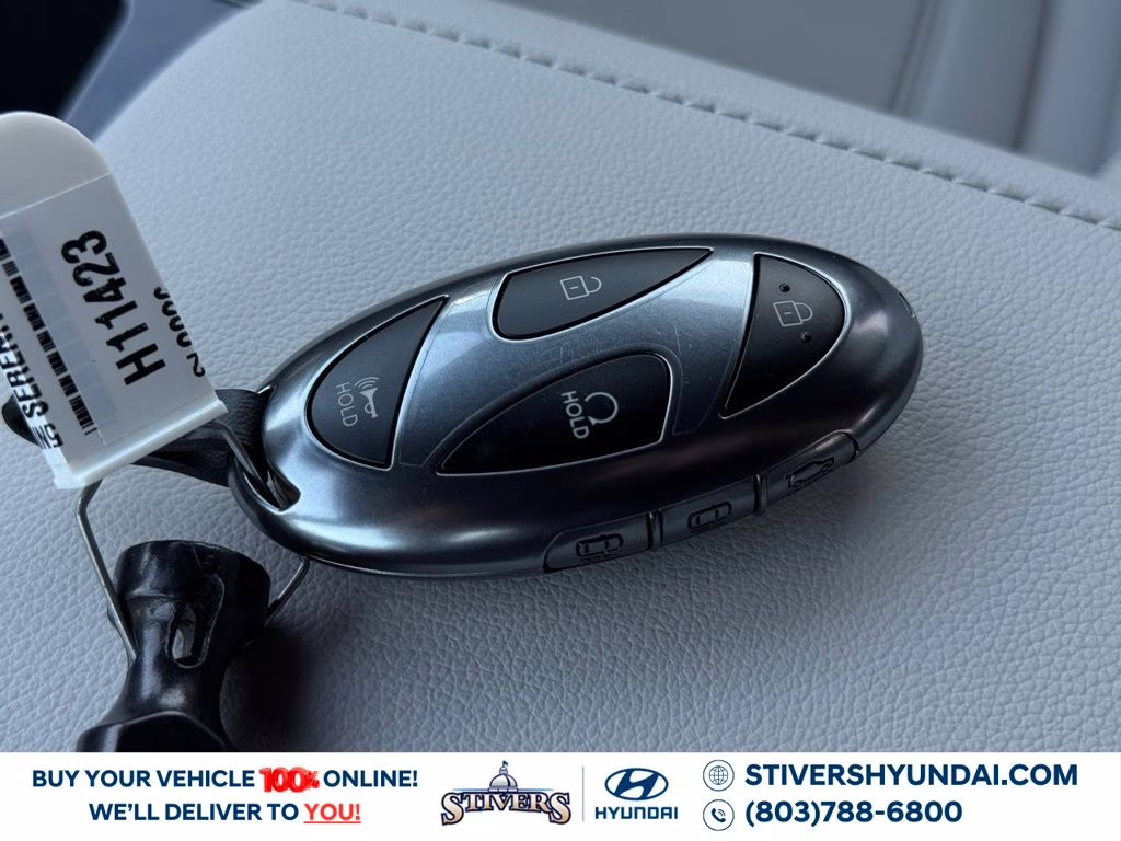 2026 White Pearl Hyundai Tucson Limited FWD SUV