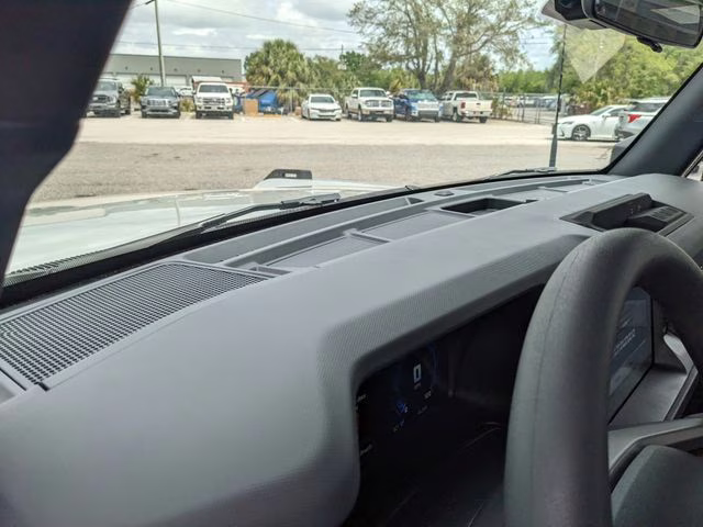 2026 Avalanche Gray Ford Bronco Base 4X4 SUV