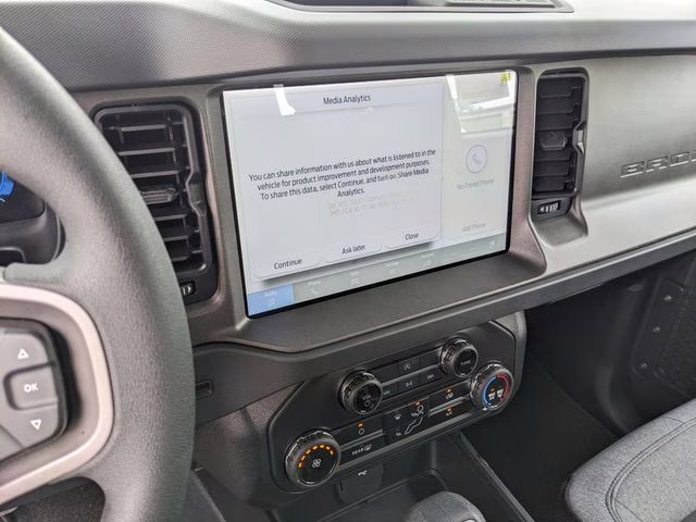 2026 Avalanche Gray Ford Bronco Base 4X4 SUV