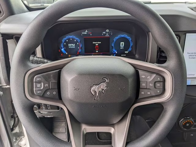 2026 Avalanche Gray Ford Bronco Base 4X4 SUV