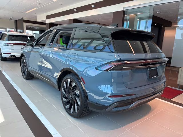 2026 Blue Metallic Lincoln Nautilus Reserve AWD SUV