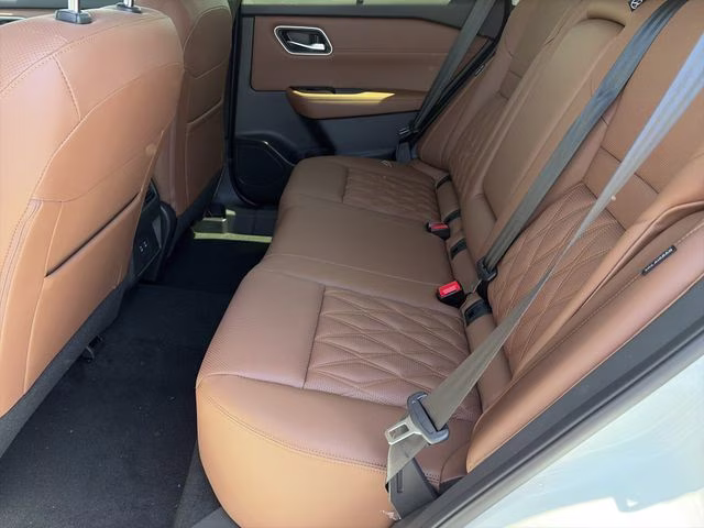 2026 Everest White Pearl Tricoat Nissan Rogue Platinum AWD SUV