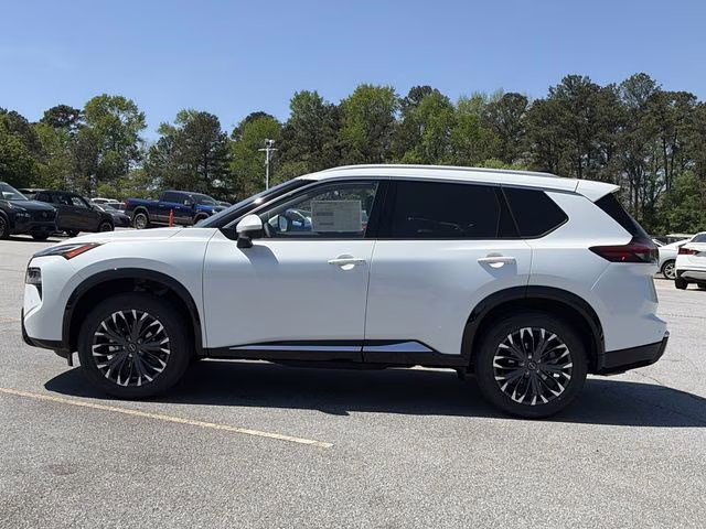 2026 Everest White Pearl Tricoat Nissan Rogue Platinum AWD SUV