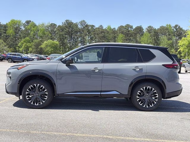 2026 Boulder Gray/Super Black Nissan Rogue Platinum AWD SUV
