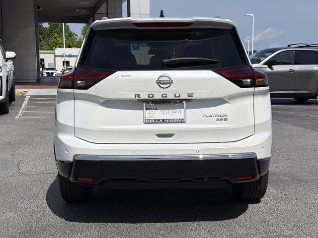 2026 Everest White Pearl Tricoat Nissan Rogue Platinum AWD SUV