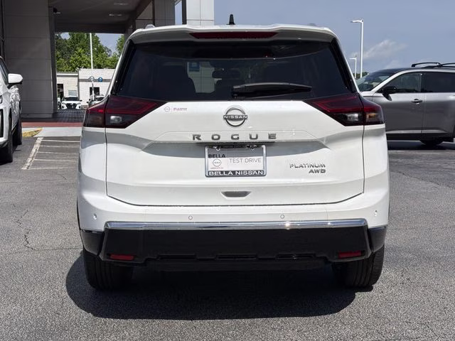 2026 Everest White Pearl Tricoat Nissan Rogue Platinum AWD SUV
