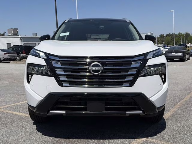 2026 Everest White Pearl/Super Black Nissan Rogue Platinum AWD SUV