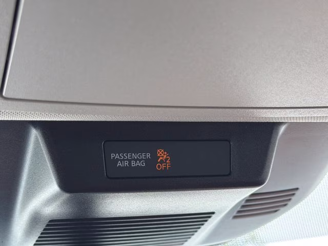 2026 Everest White Pearl Tricoat Nissan Rogue Platinum AWD SUV