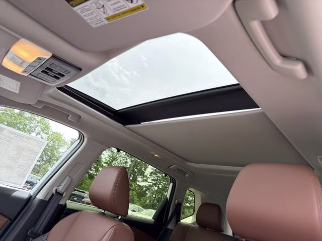 2026 Everest White Pearl Tricoat Nissan Rogue Platinum AWD SUV