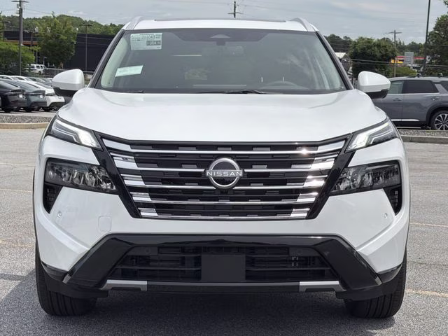 2026 Everest White Pearl Tricoat Nissan Rogue Platinum AWD SUV