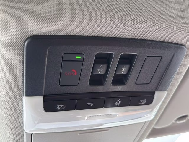 2026 Everest White Pearl Tricoat Nissan Rogue Platinum AWD SUV