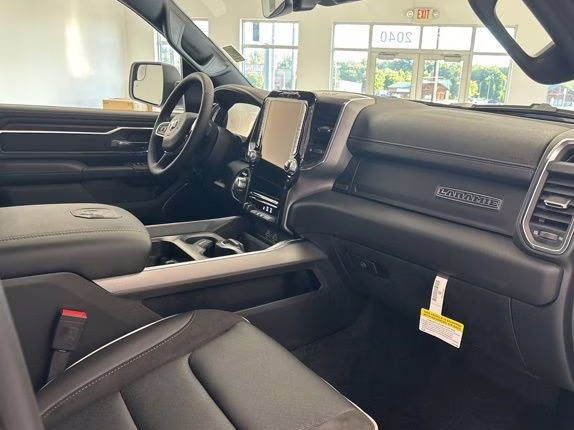 2026 Diamond Black Crystal Pearlcoat Ram 1500 Laramie 4X4 Truck