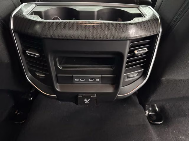 2026 Diamond Black Crystal Pearlcoat Ram 2500 Big Horn Night Edition 4X4 Truck