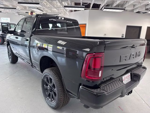 2026 Diamond Black Crystal Pearlcoat Ram 2500 Big Horn Night Edition 4X4 Truck