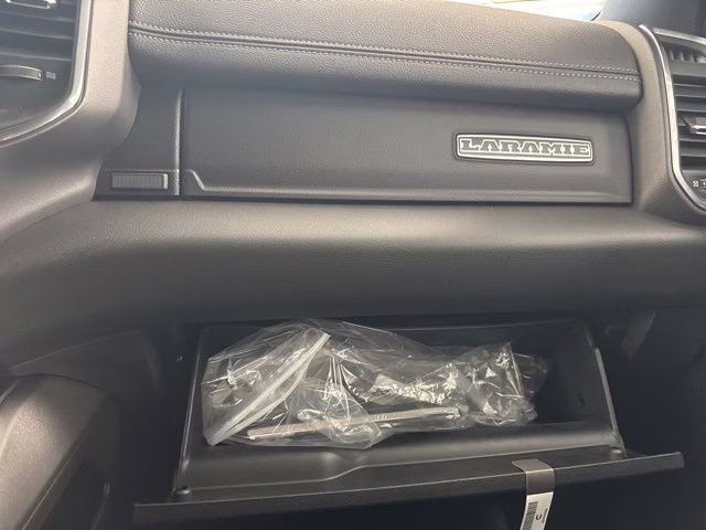 2026 Diamond Black Crystal Pearlcoat Ram 1500 Laramie 4X4 Truck