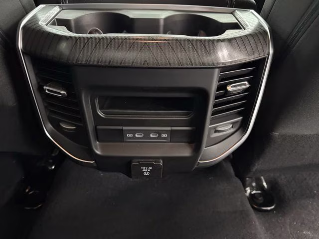 2026 Diamond Black Crystal Pearlcoat Ram 2500 Big Horn Night Edition 4X4 Truck