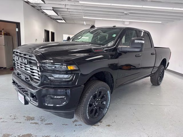 2026 Diamond Black Crystal Pearlcoat Ram 2500 Big Horn Night Edition 4X4 Truck