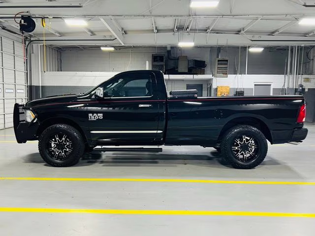 2019 Diamond Black Crystal Pearlcoat Ram 1500 Classic Tradesman 4X4 Truck