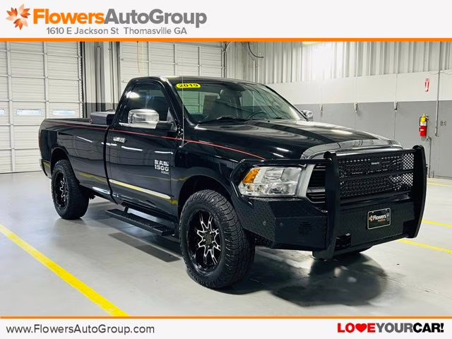 2019 Diamond Black Crystal Pearlcoat Ram 1500 Classic Tradesman 4X4 Truck