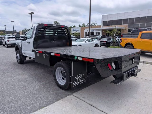 2026 Oxford White Ford Super Duty F-550 DRW XL 4X4 Truck
