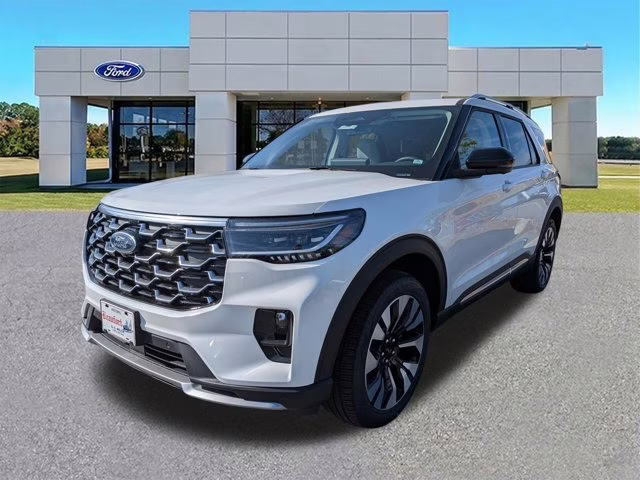 2026 White Ford Explorer Platinum 4X4 SUV